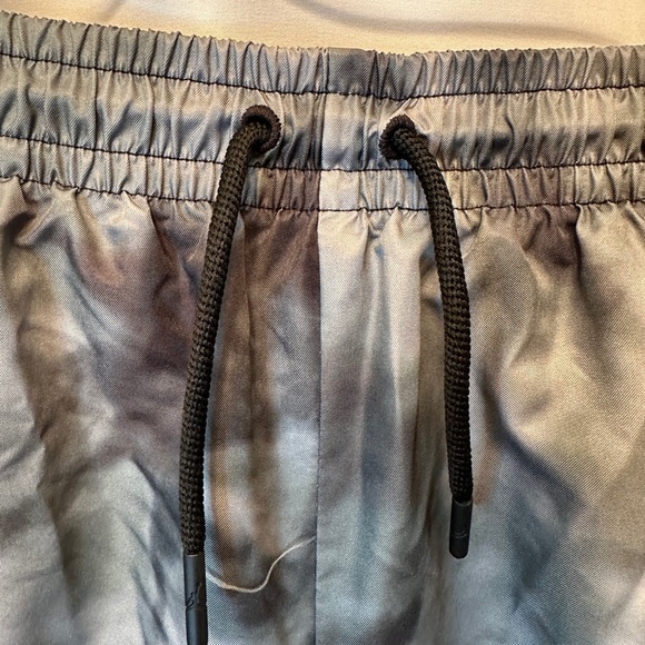 Nike Air Jordan Shorts Boys Youth Size XL 13-15 Smoke Dye Lined Basketball - Picture 3 of 9